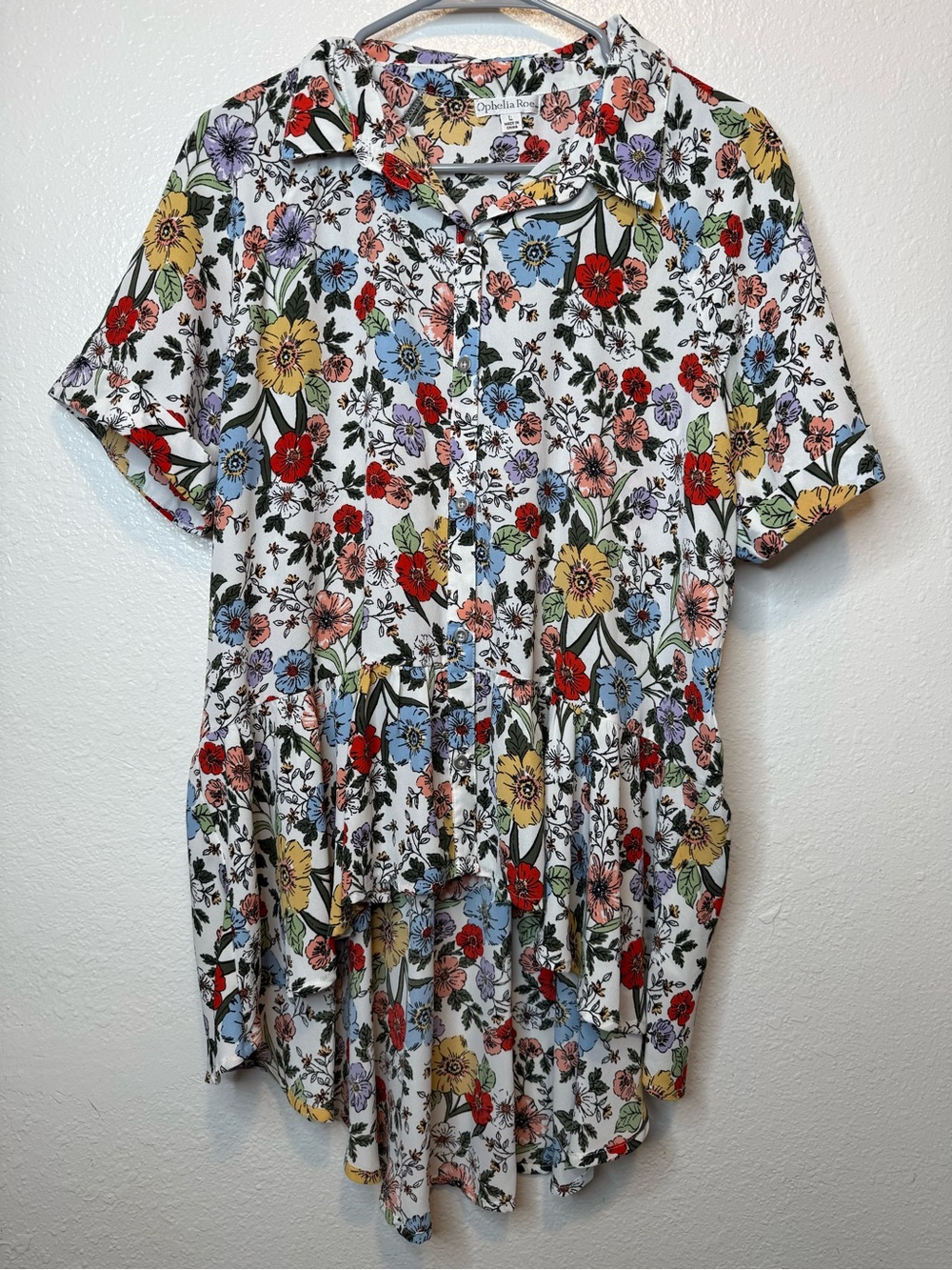 Ophelia Roe Floral Button Front High Low Blouse Size L Preppy Flowers Soft Girl